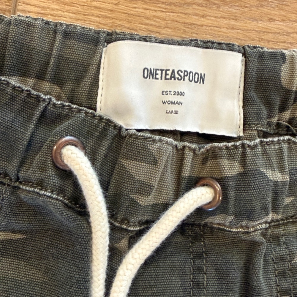 One Teaspoon Camo Pants - Picture 2 of 3